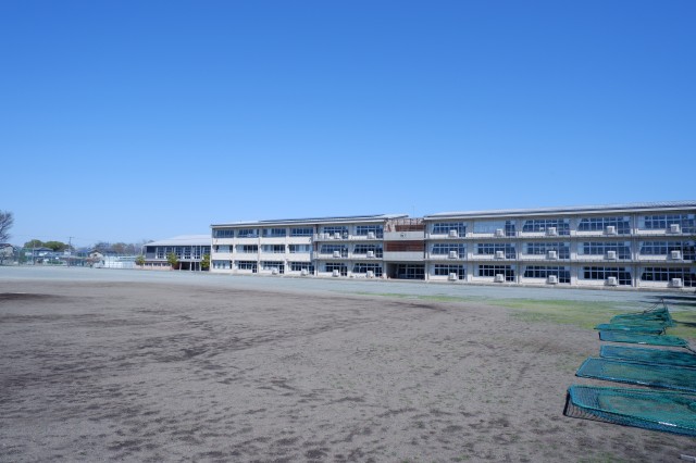 校舎全景.JPG
